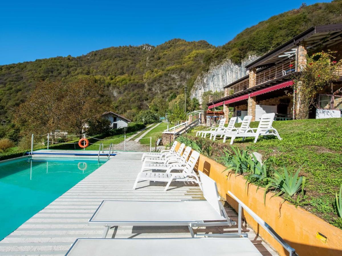 Beautiful Chalet With Swimming Pool In Lombardy Villa Marone Dış mekan fotoğraf