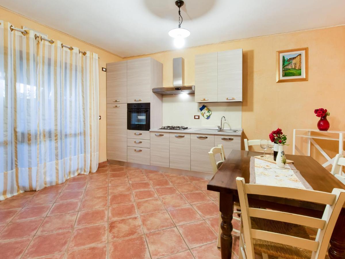 Beautiful Chalet With Swimming Pool In Lombardy Villa Marone Dış mekan fotoğraf